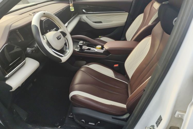 吉利汽车 星越L 2021款 2.0TD DCT EVO两驱尊贵型局部细节19