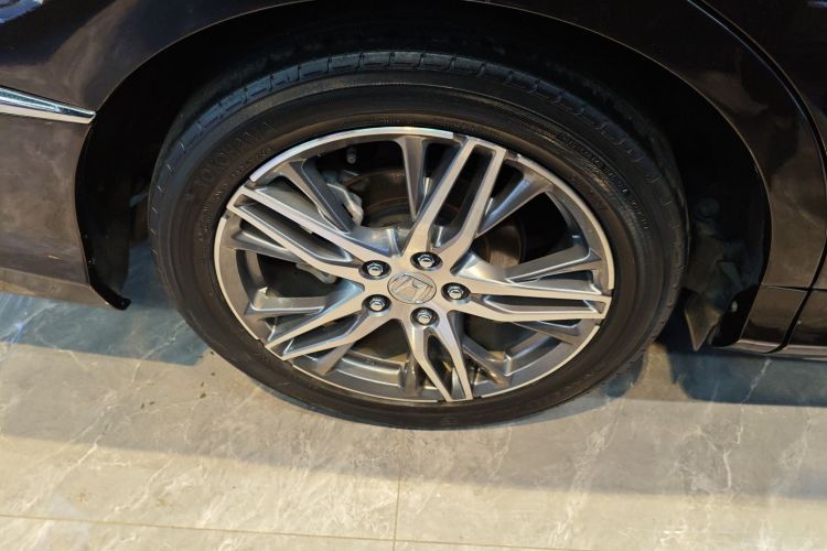 本田 艾力绅 2019款 2.0L 混动豪华版车身外观6008