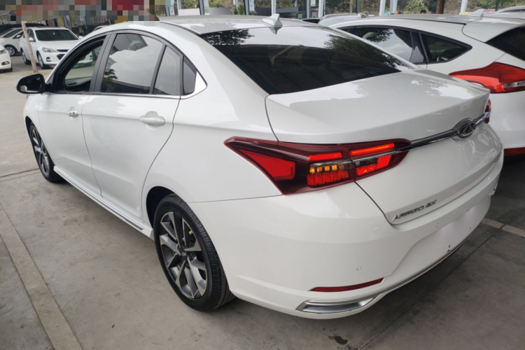 奇瑞 艾瑞泽GX 2018款 1.5T CVT型色版 国V车身外观6003