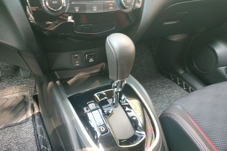 日产 逍客 2017款 2.0L CVT智享版 国VI局部细节18