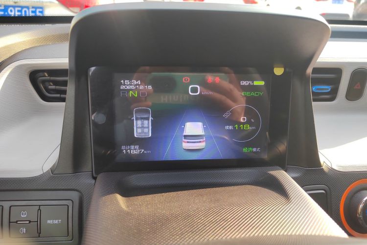 五菱汽车 宏光MINIEV 2020款 自在款 三元锂中控内饰14
