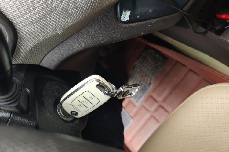 五菱汽车 五菱宏光 2018款 1.5L S舒适型L2B中控内饰7001