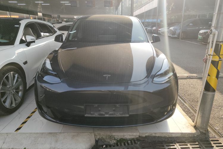 特斯拉 Model Y 2024款 后轮驱动版车身外观6001