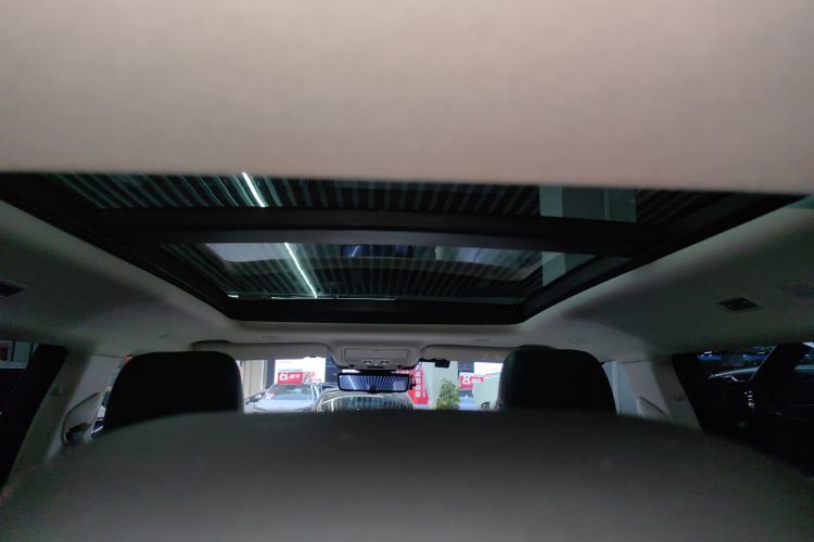 路虎 揽胜极光 2021款 极光L 249PS R-Dynamic First edition 首发版局部细节22