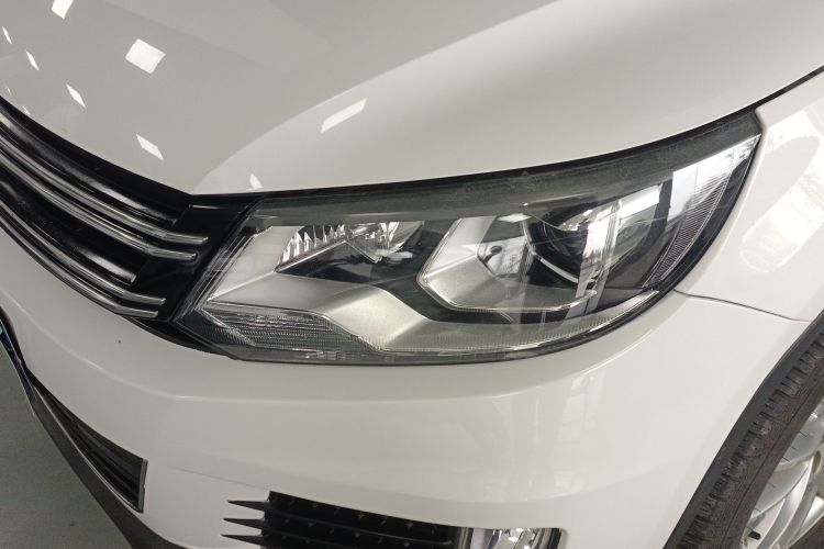 大众 途观 2015款 1.8TSI 自动两驱豪华型局部细节36
