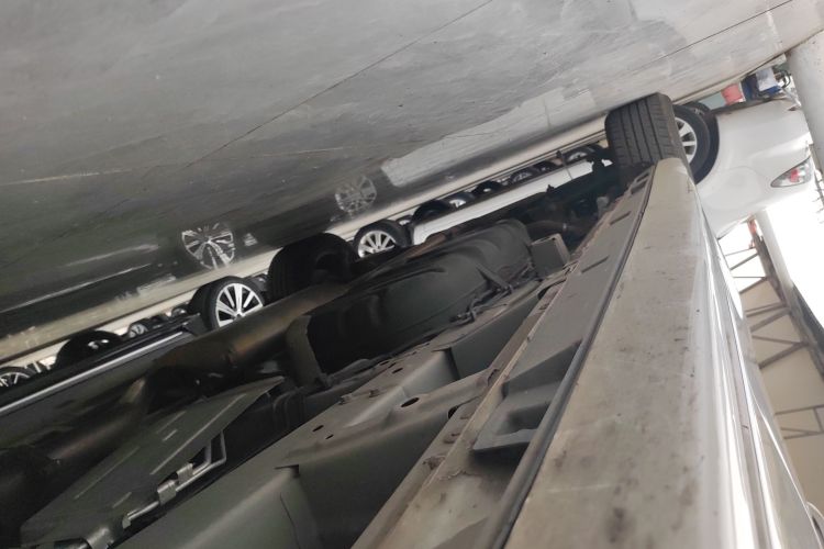 广汽传祺 传祺M8 2023款 领秀系列 390T 豪华版局部细节9001