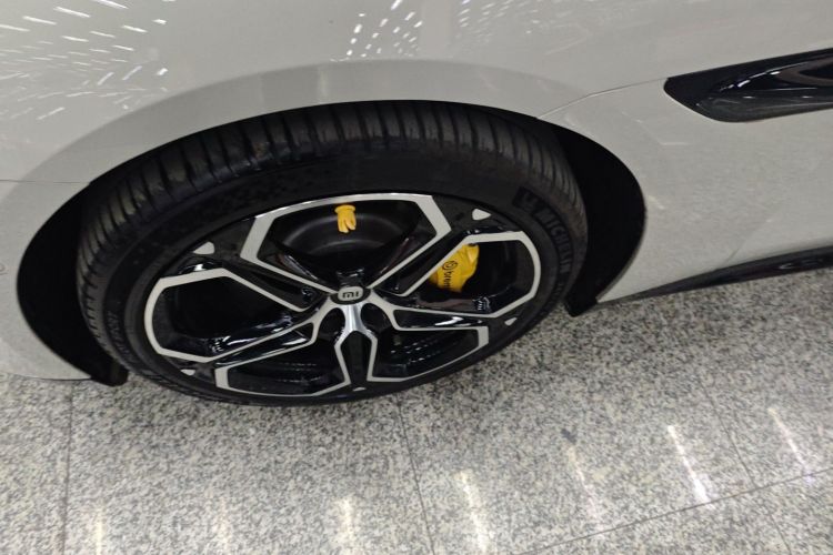 小米汽车 小米SU7 2024款 后驱长续航智驾版车身外观6002