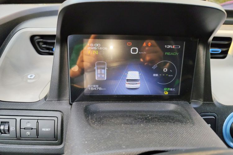 五菱汽车 宏光MINIEV 2020款 自在款 磷酸铁锂中控内饰14