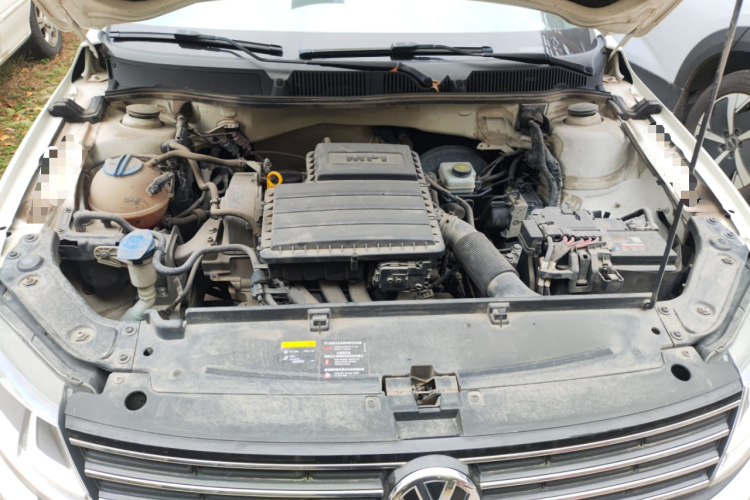 大众 朗逸 2017款 1.6L 手动风尚版局部细节24