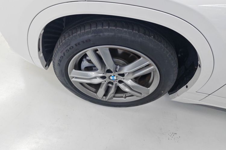 宝马X2 2022款 sDrive25i M运动套装车身外观6001