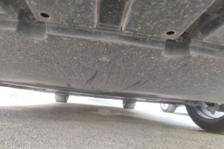 小米汽车 小米SU7 2024款 四驱超长续航高阶智驾Max版局部细节9006