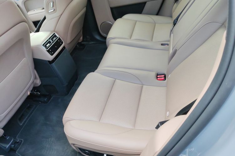 理想汽车 理想L7 2025款 Ultra 智能焕新版中控内饰21