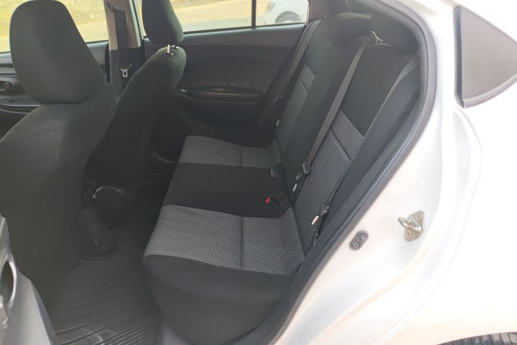 丰田 威驰 2017款 1.3L 手动前行版中控内饰21