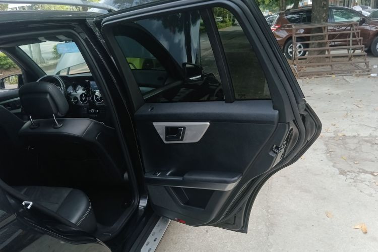 奔驰GLK级 2014款 GLK 200 标准型中控内饰45