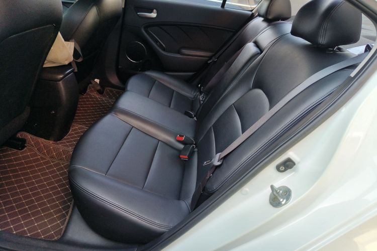 起亚K3 2016款 1.6L 自动GLS中控内饰21