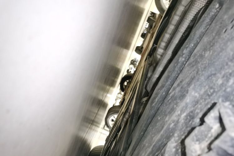 宝马3系 2023款 325Li M运动套装局部细节9002