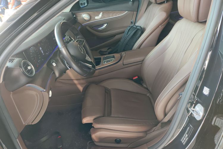 奔驰E级 2021款 改款 E 260 L局部细节19