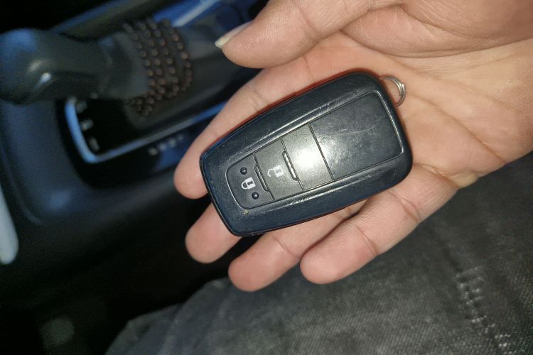 丰田 卡罗拉 2021款 1.2T S-CVT 豪华版中控内饰11