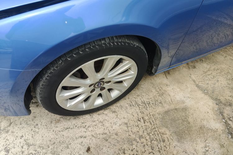 沃尔沃V40 2016款 T3 智逸版车身外观35