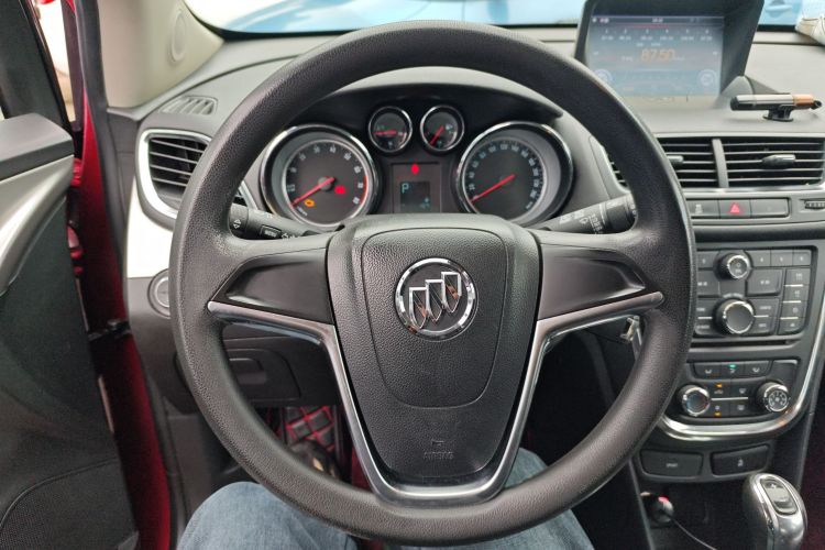 别克 昂科拉 2016款 18T 自动两驱都市领先型中控内饰13