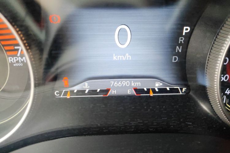 Jeep 自由光 2019款 2.0T 四驱探享版 国VI中控内饰15