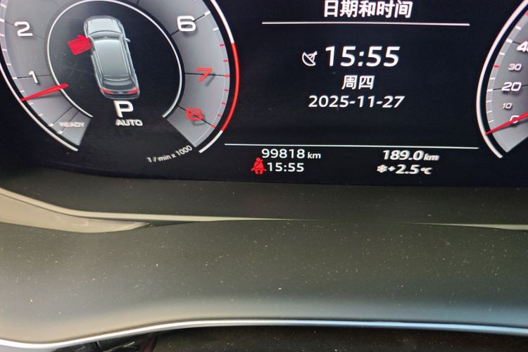 奥迪Q7 2020款 55 TFSI quattro 黑武士专享版中控内饰15