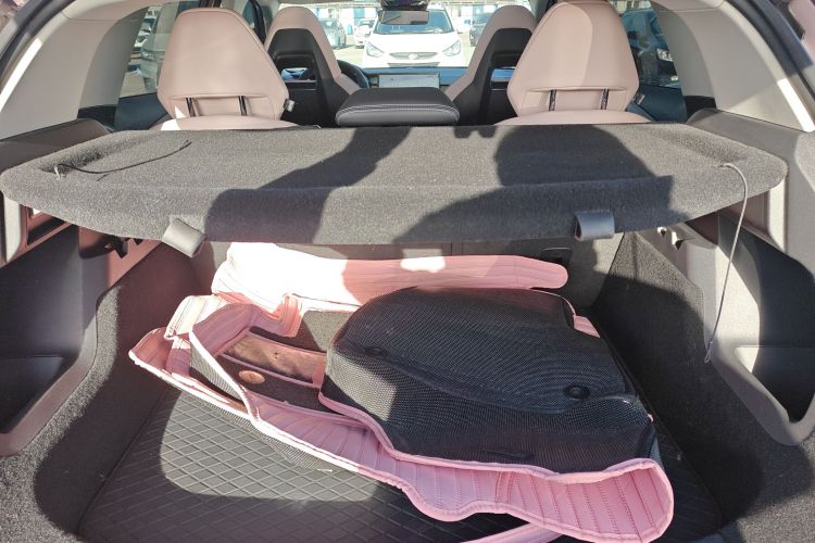 领克06 2023款 Remix 1.5T Shero机舱底盘23