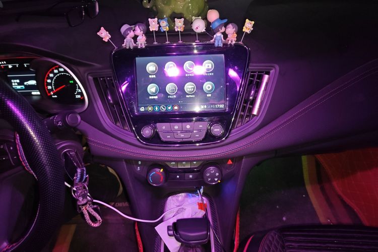 雪佛兰 科鲁泽 2020款 轻混 RS 330T 自动畅快版中控内饰16