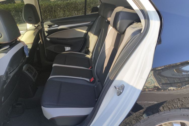 大众 高尔夫 2021款 280TSI DSG 30周年纪念版中控内饰21