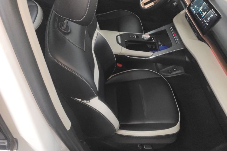 哈弗H6 2021款 第三代 2.0T 自动四驱Supreme+局部细节41