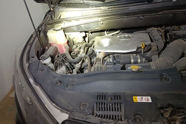 丰田 汉兰达 2015款 2.0T 四驱豪华版 7座局部细节9006