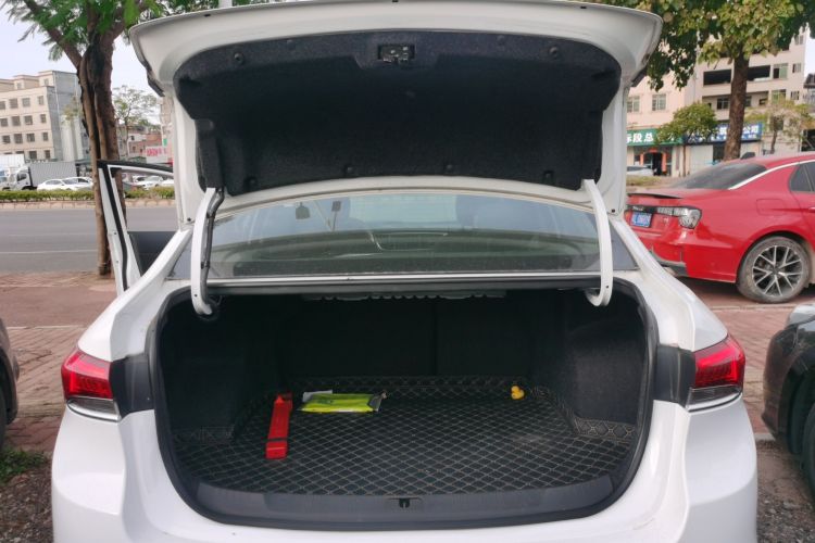 别克 英朗 2019款 18T 自动互联精英型 国VI局部细节23