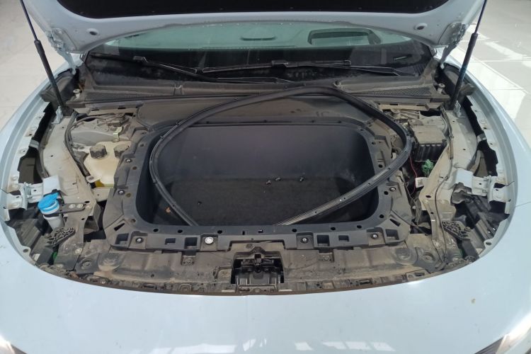 岚图汽车 岚图追光 2023款 四驱长续航版机舱底盘24