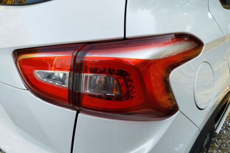 宝骏510 2017款 1.5L 手动豪华型车身外观9