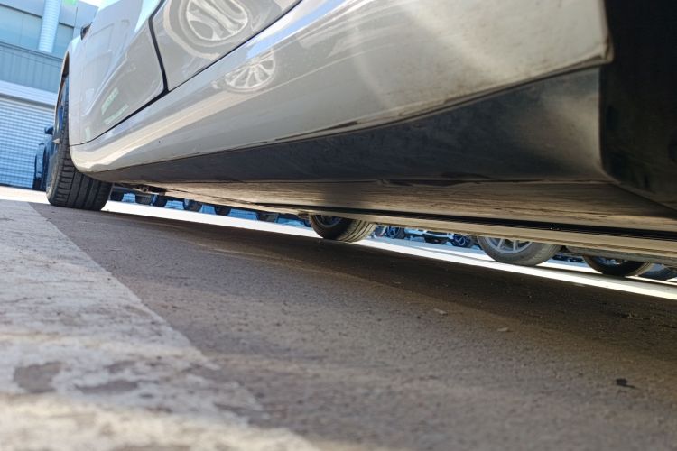 特斯拉 Model 3 2022款 后轮驱动版局部细节9002