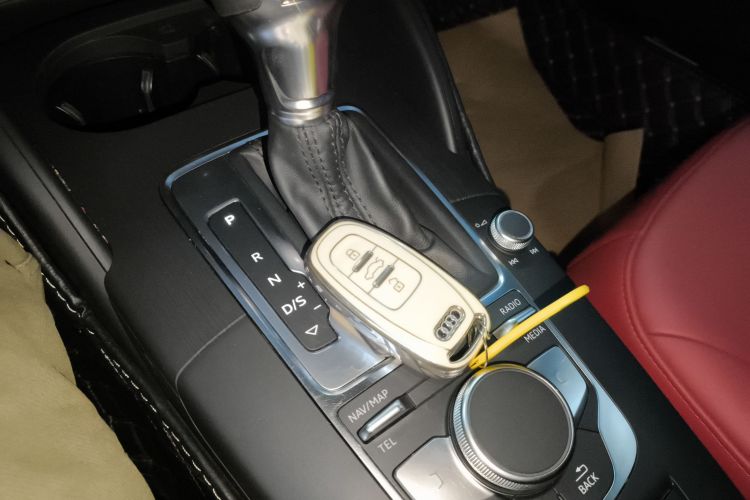 奥迪A3 2020款 Sportback 35 TFSI 进取型 国VI中控内饰11