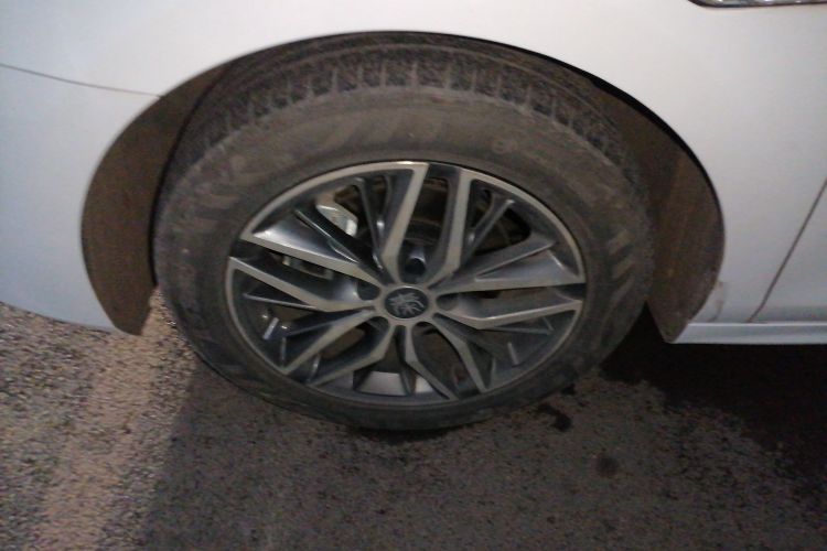 比亚迪 秦PLUS 2023款 冠军版 EV 420KM领先型车身外观6001