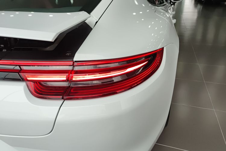 保时捷 2019款 Panamera 2.9T车身外观6006