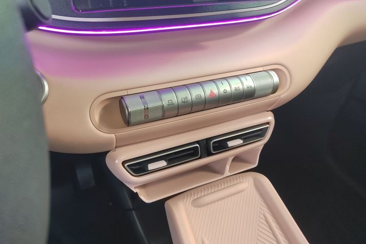 比亚迪 海鸥 2025款 305km 活力版中控内饰18