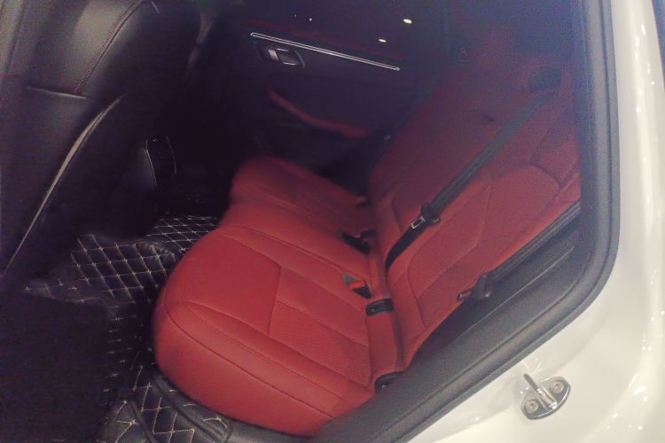 保时捷 2023款 Macan 2.0T中控内饰21