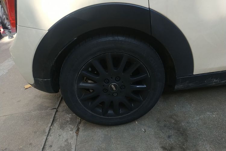 MINI 2016款 1.5T COOPER 五门版车身外观6008