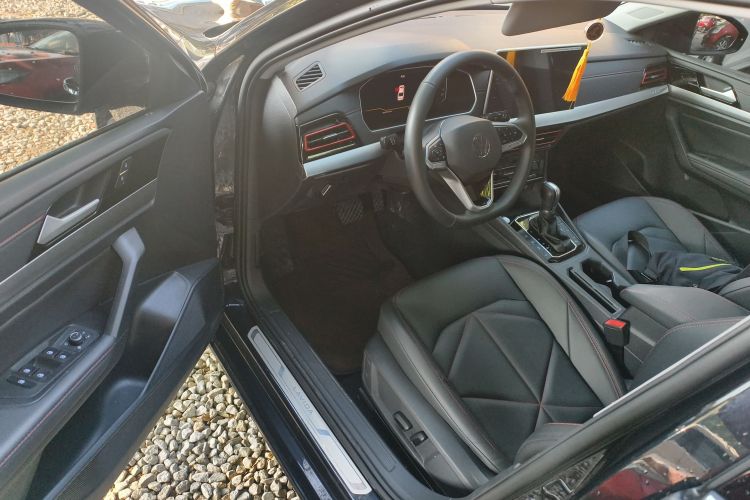 大众 朗逸 2024款 300TSI DSG星空领先版中控内饰20