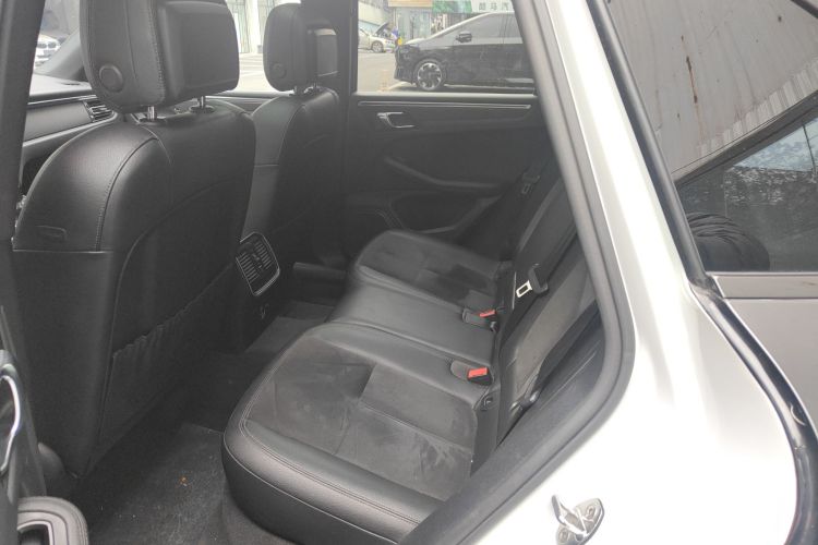 保时捷 2020款 Macan 2.0T中控内饰21