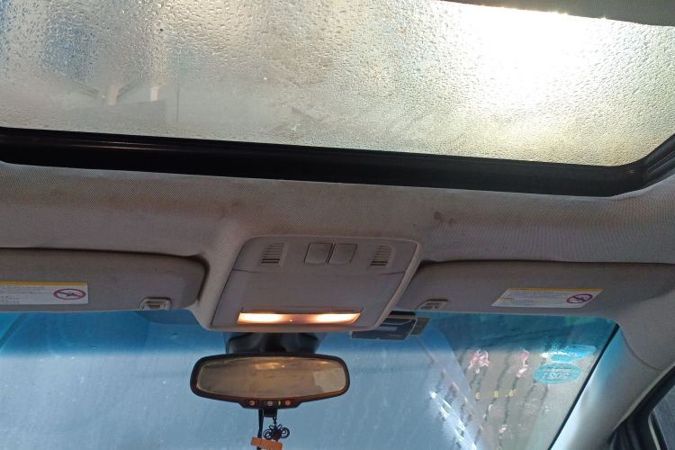 别克 英朗 2013款 GT 1.8L 自动时尚版中控内饰22