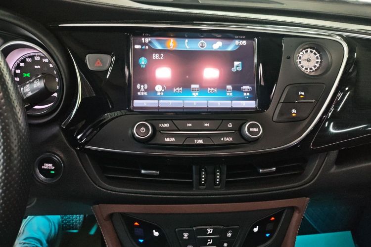 别克 昂科威 2018款 28T 四驱精英型中控内饰16