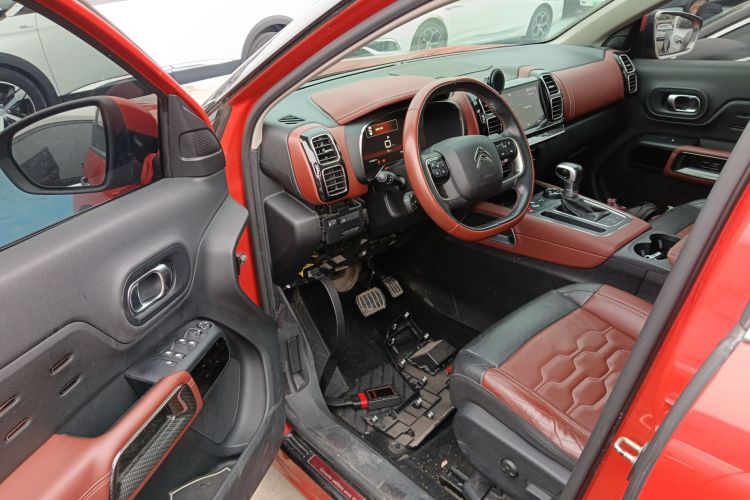 雪铁龙 天逸 C5 AIRCROSS 2017款 350THP 豪华型中控内饰20