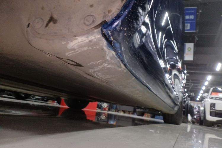 特斯拉 Model 3 2022款 后轮驱动版局部细节9002