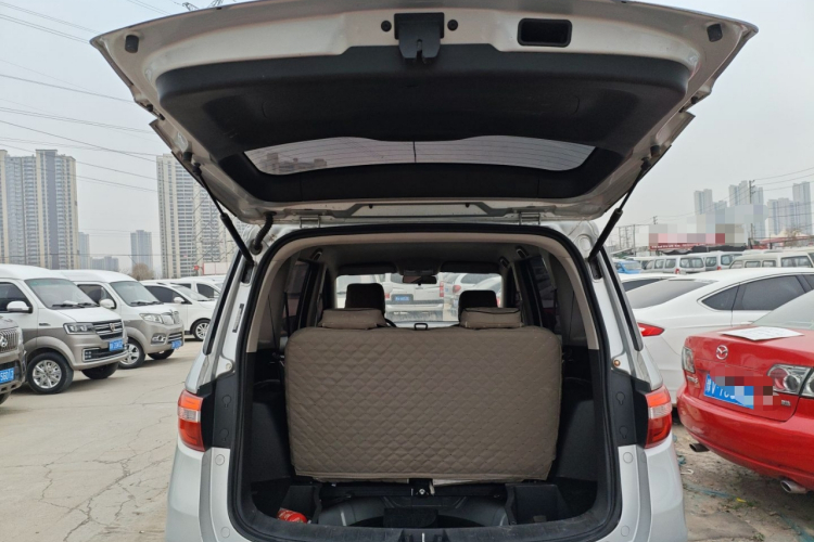 长安凯程 长安欧尚A600 2018款 1.5L 手动精英型机舱底盘23