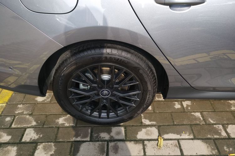 比亚迪 秦PLUS 2025款 EV 智驾版 510KM超越型车身外观6008