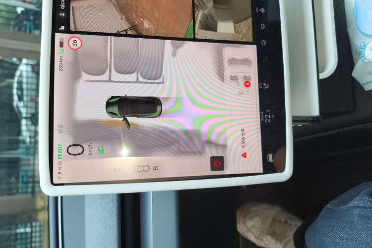 特斯拉 Model 3 2023款 后轮驱动版中控内饰14